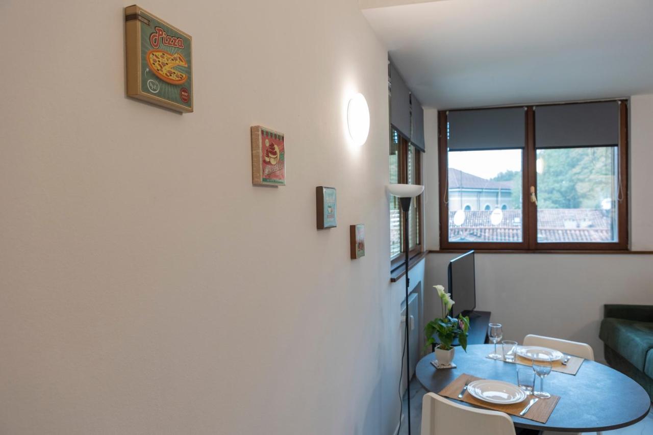 Santa Marta Apartments Milaan Buitenkant foto